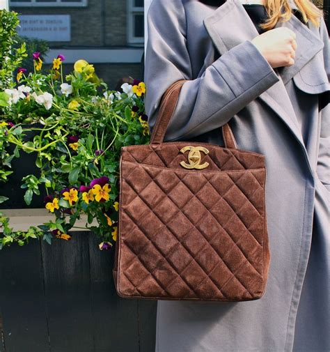 chanel tas groot bruin|Pre.